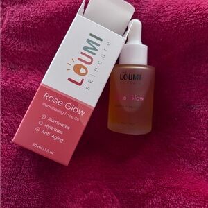 Loumi skincare rose glow illuminating oil